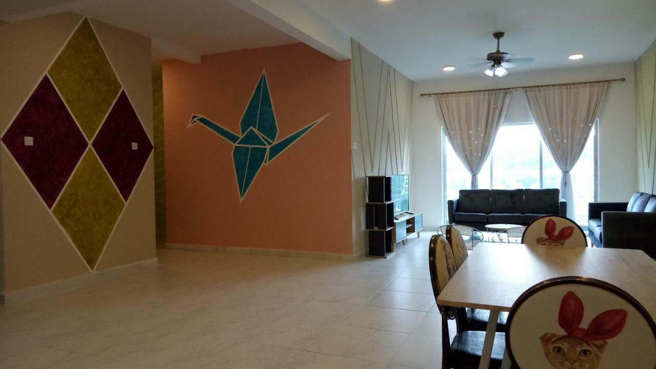 Icolor Home & Stay Ch6 Tanah Rata Exterior photo